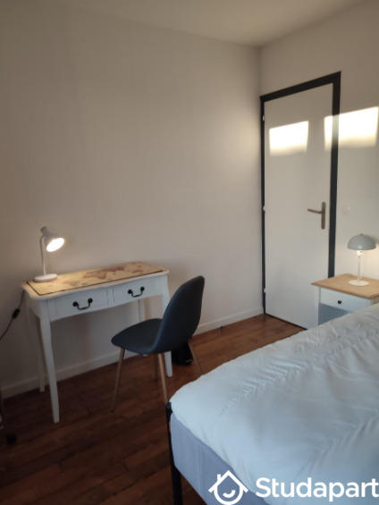 Chambre - 15 m² - 1 pièce