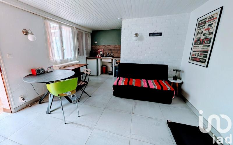 Maison - 199 m² - 7 pièces