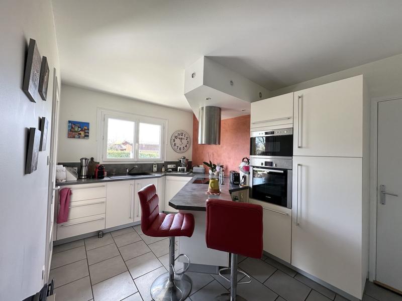 Maison - 145 m² - 7 pièces