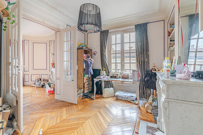 Appartement - 195 m² - 6 pièces