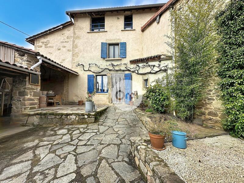 Maison - 145 m² - 6 pièces