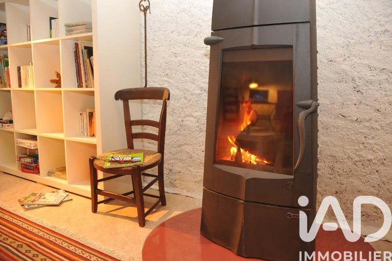 Maison - 340 m² - 9 pièces