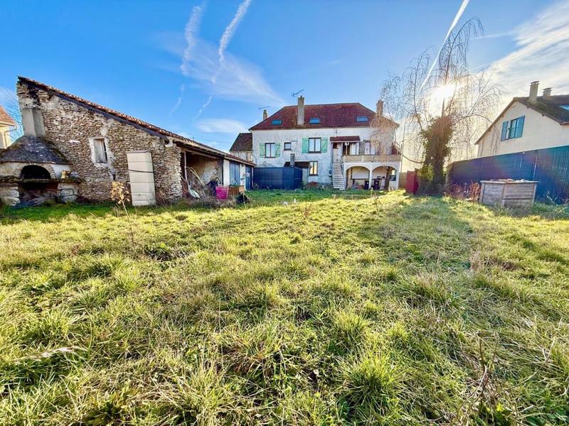 Maison - 183 m² - 5 pièces