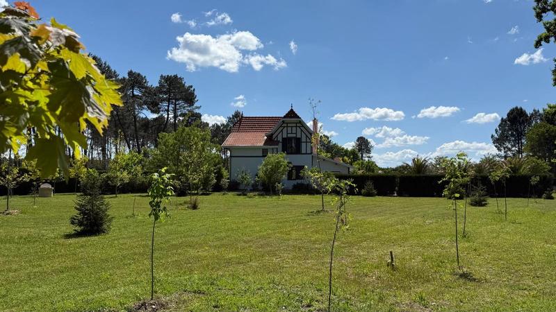 Maison - 156 m² - 7 pièces