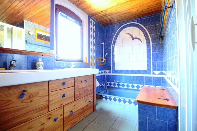 Maison - 136 m² - 7 pièces