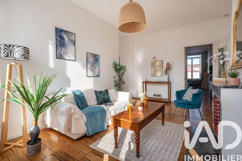 Appartement - 60 m² - 2 pièces