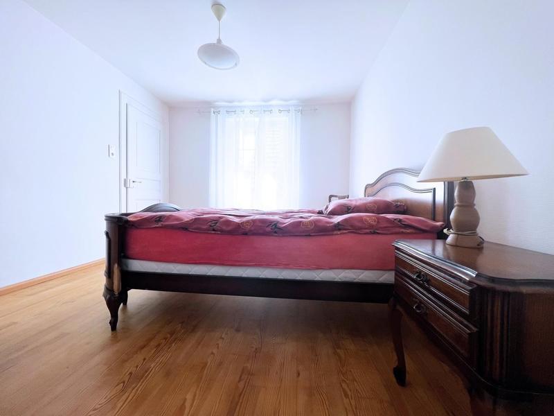 Maison - 204 m² - 6 pièces