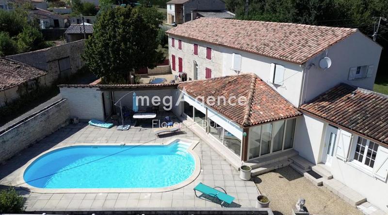 Maison - 139 m² - 5 pièces
