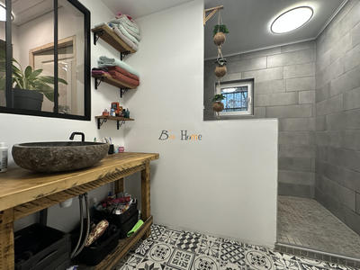 Maison - 123 m² - 4 pièces