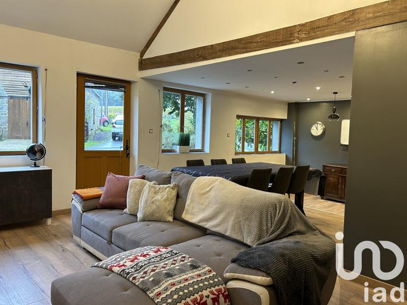 Maison - 379 m² - 10 pièces