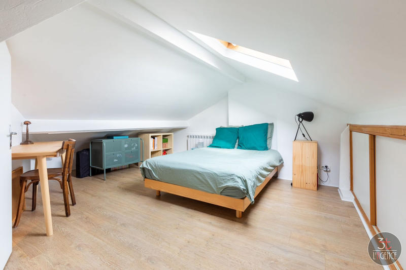 Appartement - 85 m² - 4 pièces