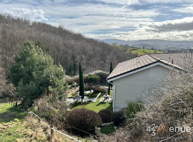 Maison - 150 m² - 5 pièces