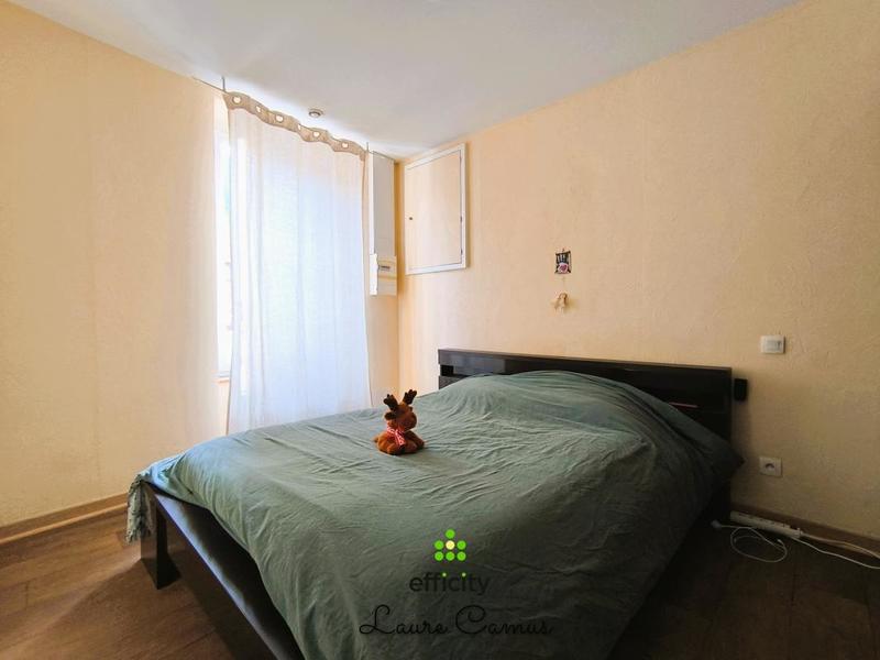 Immeuble - 106 m² - 4 pièces