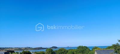 Maison de ville - 90 m² - 4 pièces