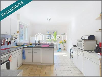 Maison - 151 m² - 5 pièces