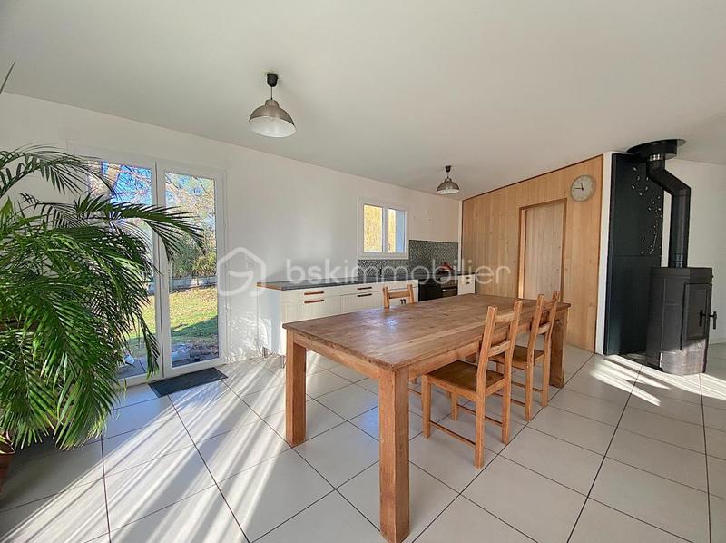 Maison - 100 m² - 4 pièces