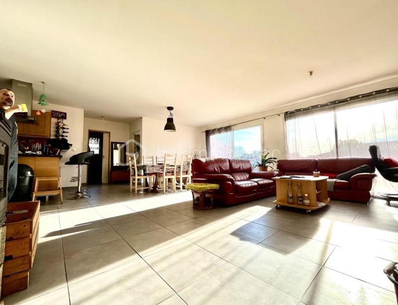 Maison traditionnelle - 114 m² - 5 pièces