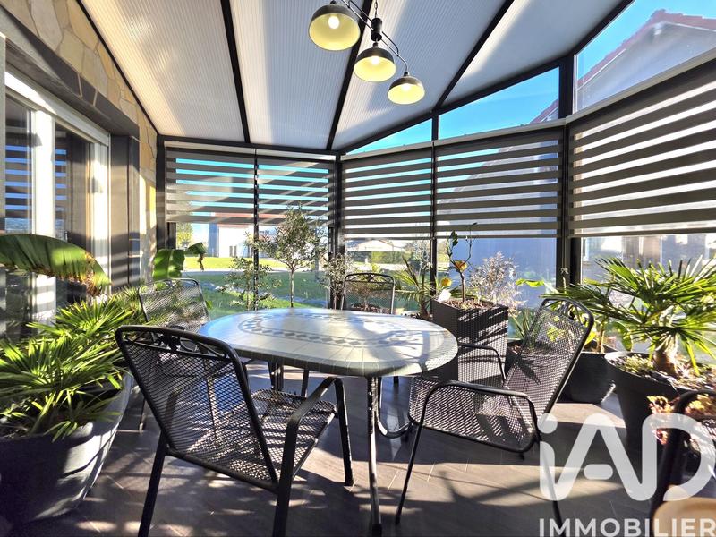 Maison de maîtres - 183 m² - 6 pièces