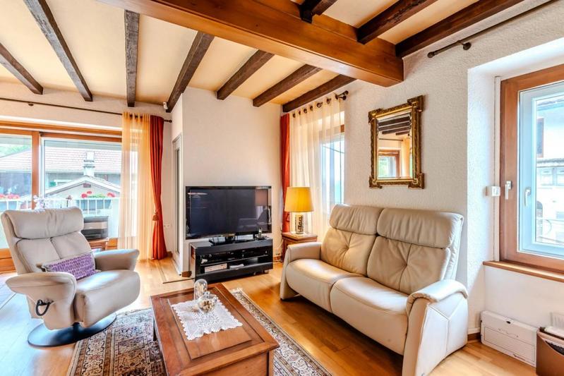 Maison en pierre - 200 m² - 7 pièces