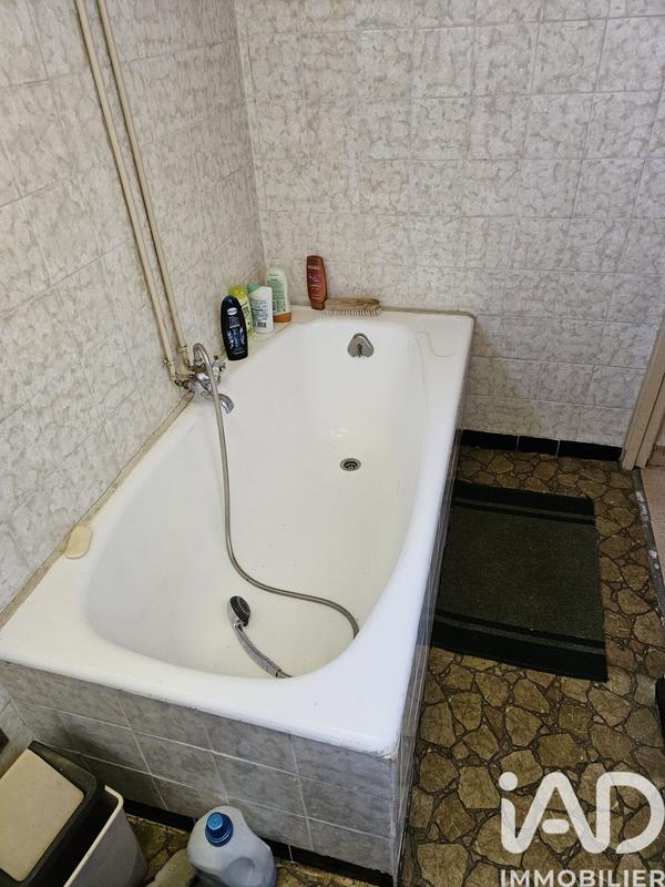 Maison - 88 m² - 5 pièces