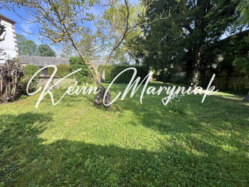 Maison - 296 m² - 6 pièces