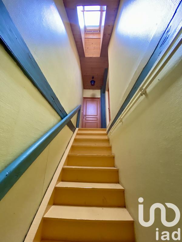 Maison - 166 m² - 7 pièces