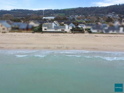 Maison ancienne - 170 m² - 7 pièces