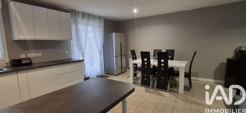 Maison - 96 m² - 5 pièces