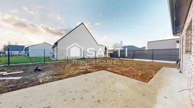 Maison - 104 m² - 5 pièces