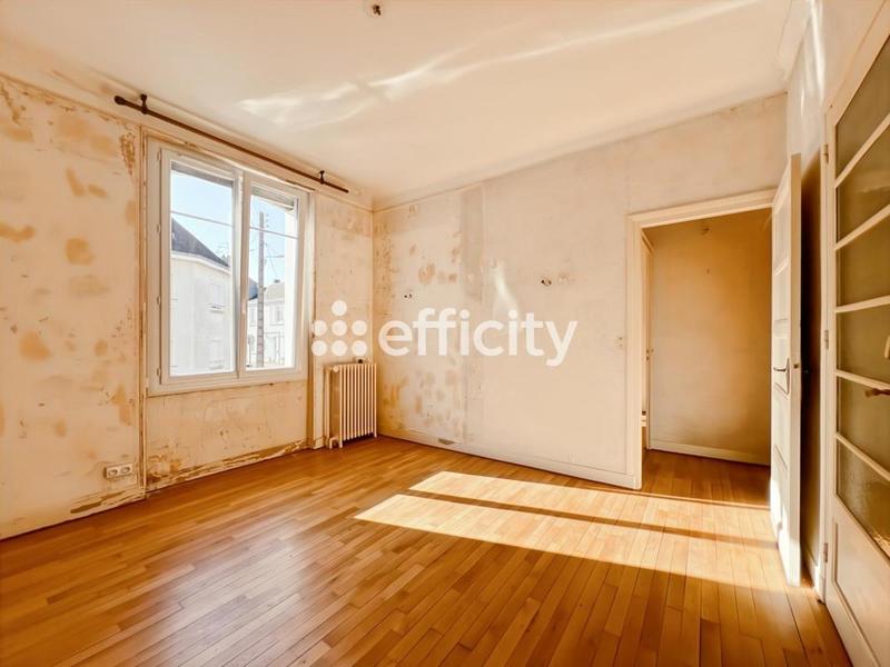 Appartement - 103 m² - 5 pièces