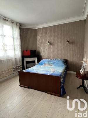 Maison - 82 m² - 5 pièces