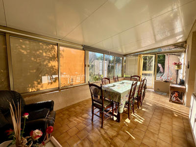 Appartement - 104 m² - 5 pièces