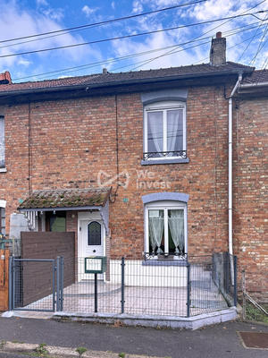 Maison - 65 m² - 5 pièces