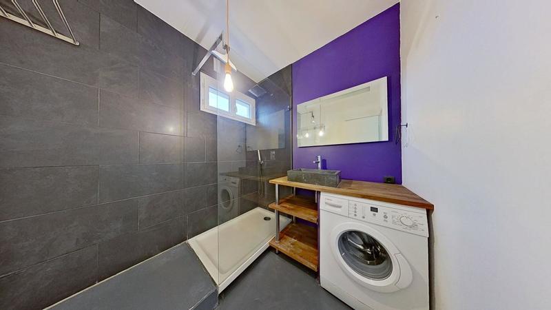 Appartement - 60 m² - 2 pièces