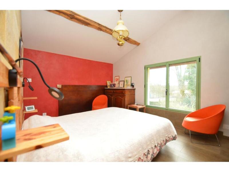 Maison - 97 m² - 5 pièces