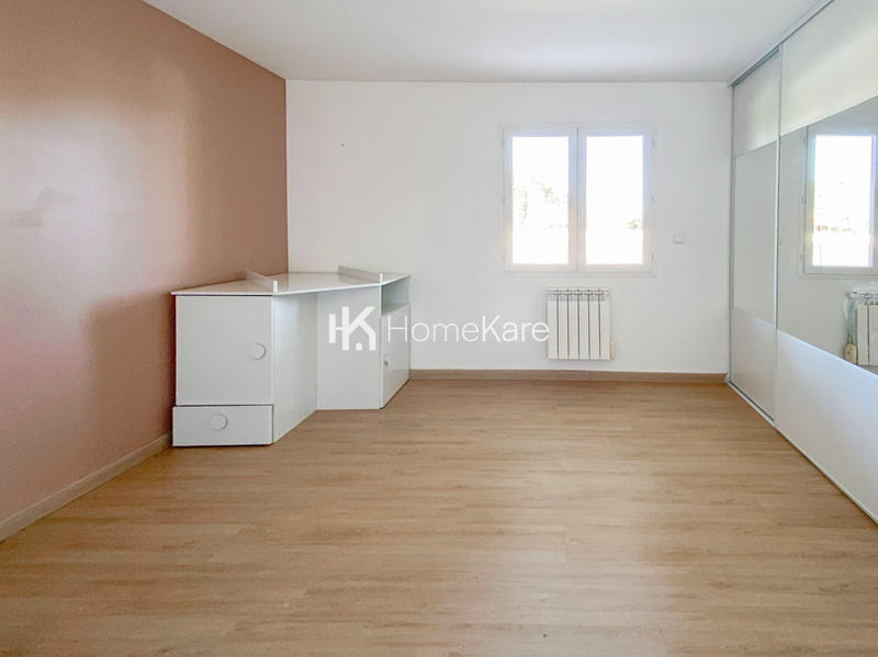 Maison - 170 m² - 6 pièces