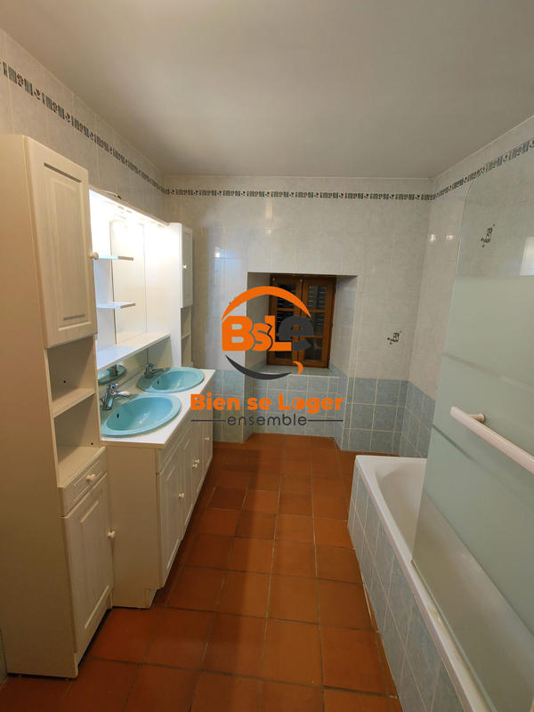 Maison - 183 m² - 6 pièces