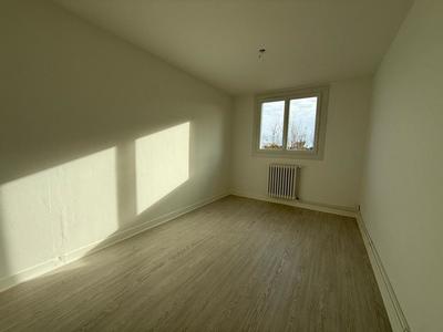 Appartement - 68 m² - 4 pièces