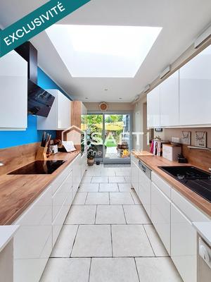 Maison - 109 m² - 5 pièces