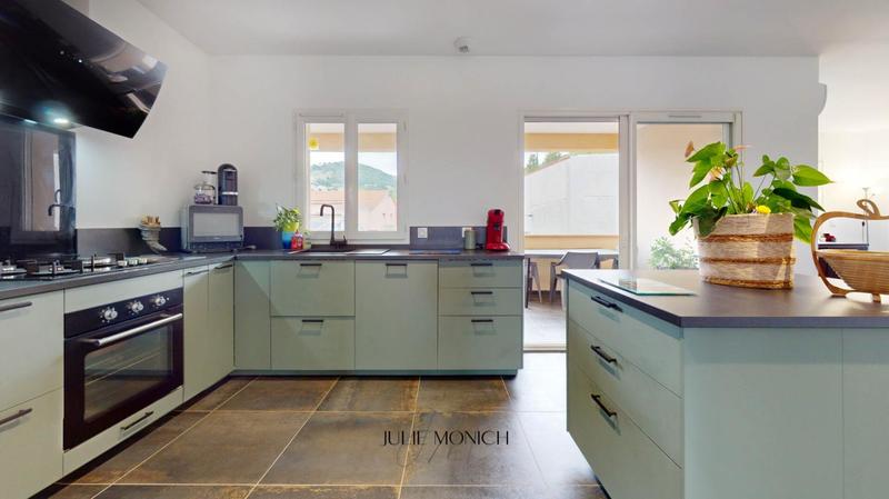 Maison - 118 m² - 6 pièces