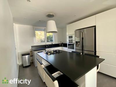 Appartement - 89 m² - 4 pièces