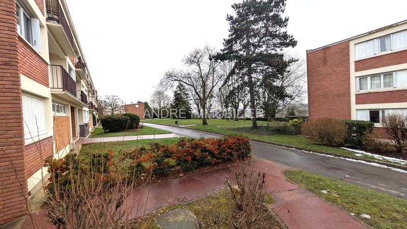 Appartement - 75 m² - 4 pièces