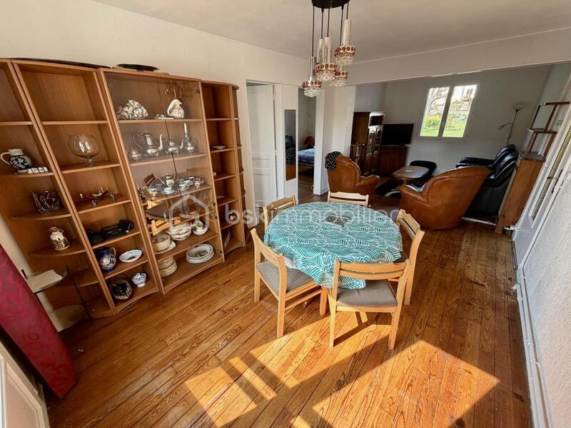 Appartement - 64 m² - 4 pièces