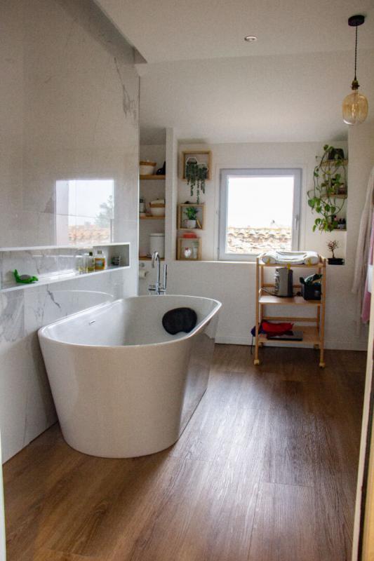 Propriété - 248 m² - 7 pièces