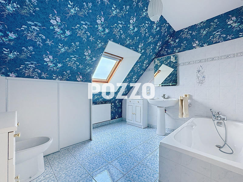 Maison - 128 m² - 5 pièces