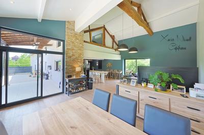 Maison - 160 m² - 5 pièces