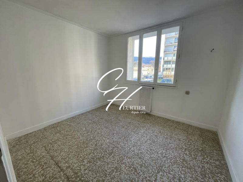 Appartement - 66 m² - 4 pièces