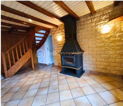 Maison traditionnelle - 172 m² - 4 pièces