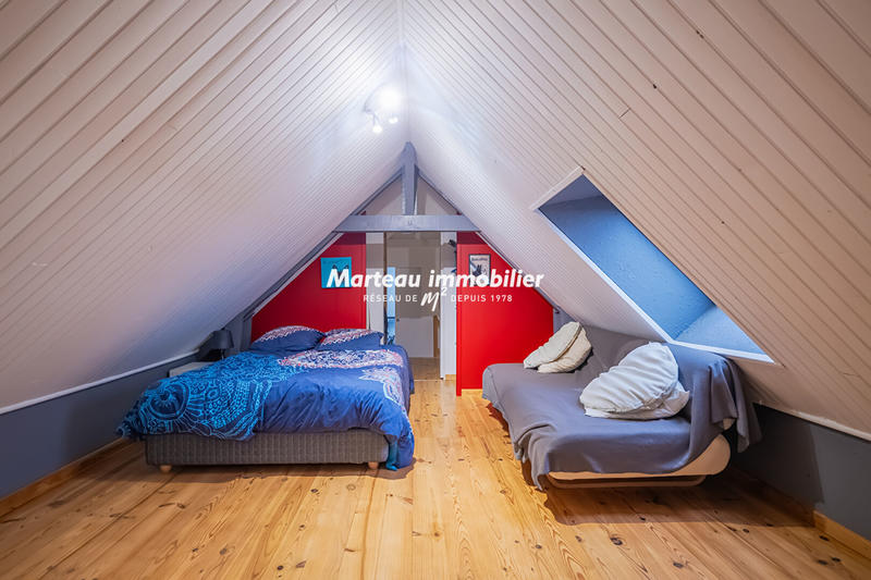 Maison - 137 m² - 7 pièces