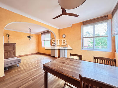 Maison - 96 m² - 4 pièces